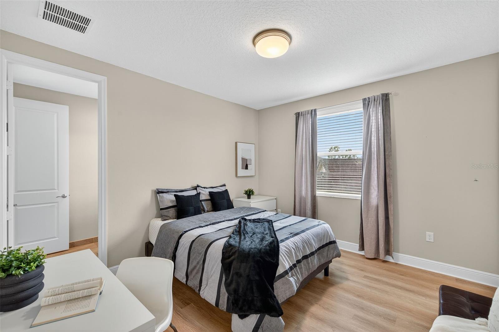 Image 40 of 77 For 2871 Tarragona Way