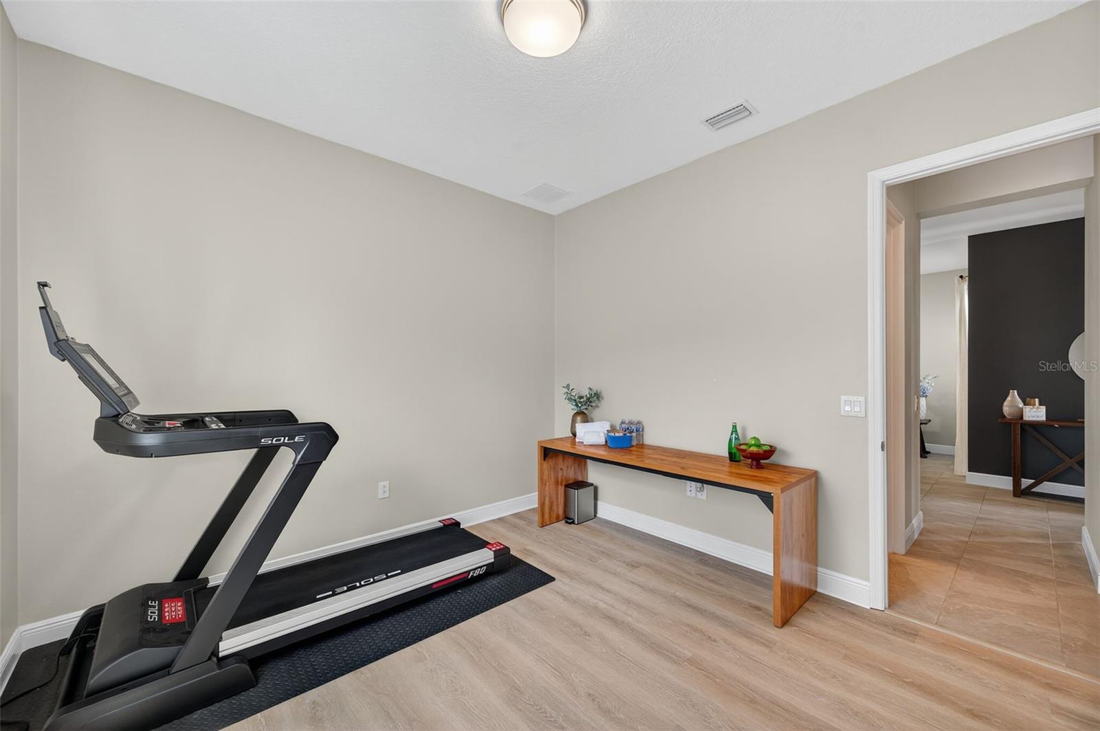 Image 42 of 77 For 2871 Tarragona Way