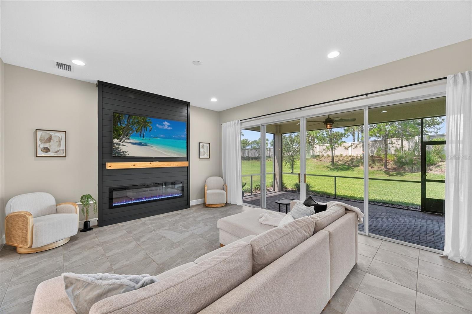 Image 5 of 77 For 2871 Tarragona Way