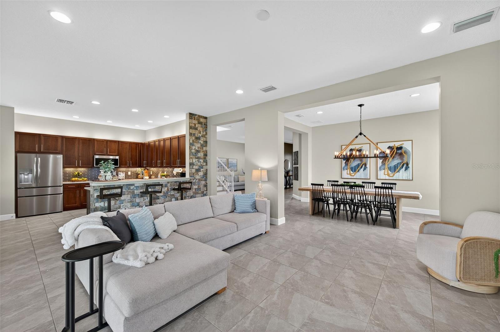 Image 6 of 77 For 2871 Tarragona Way