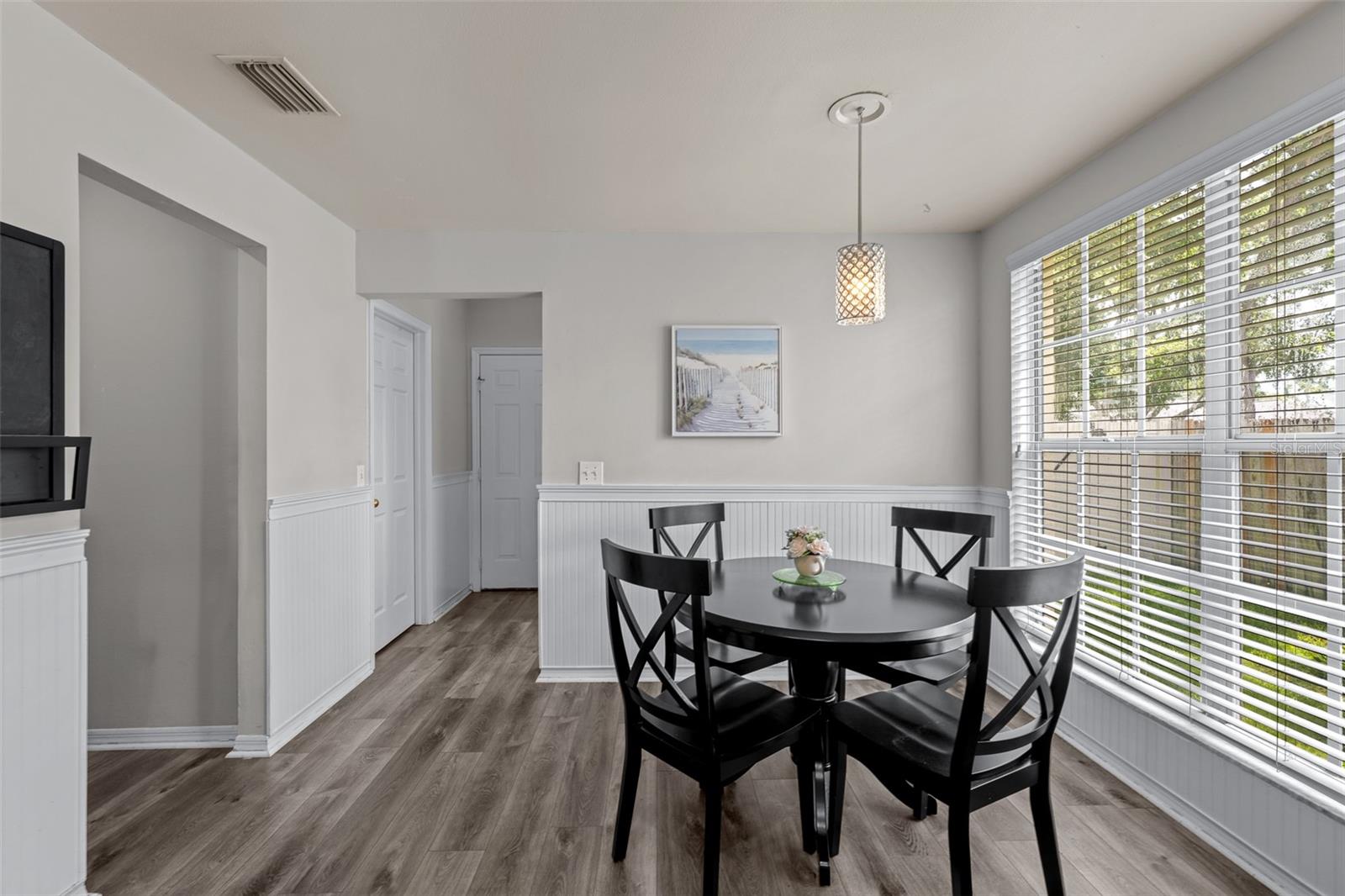 Image 21 of 48 For 15612 Indian Queen Drive