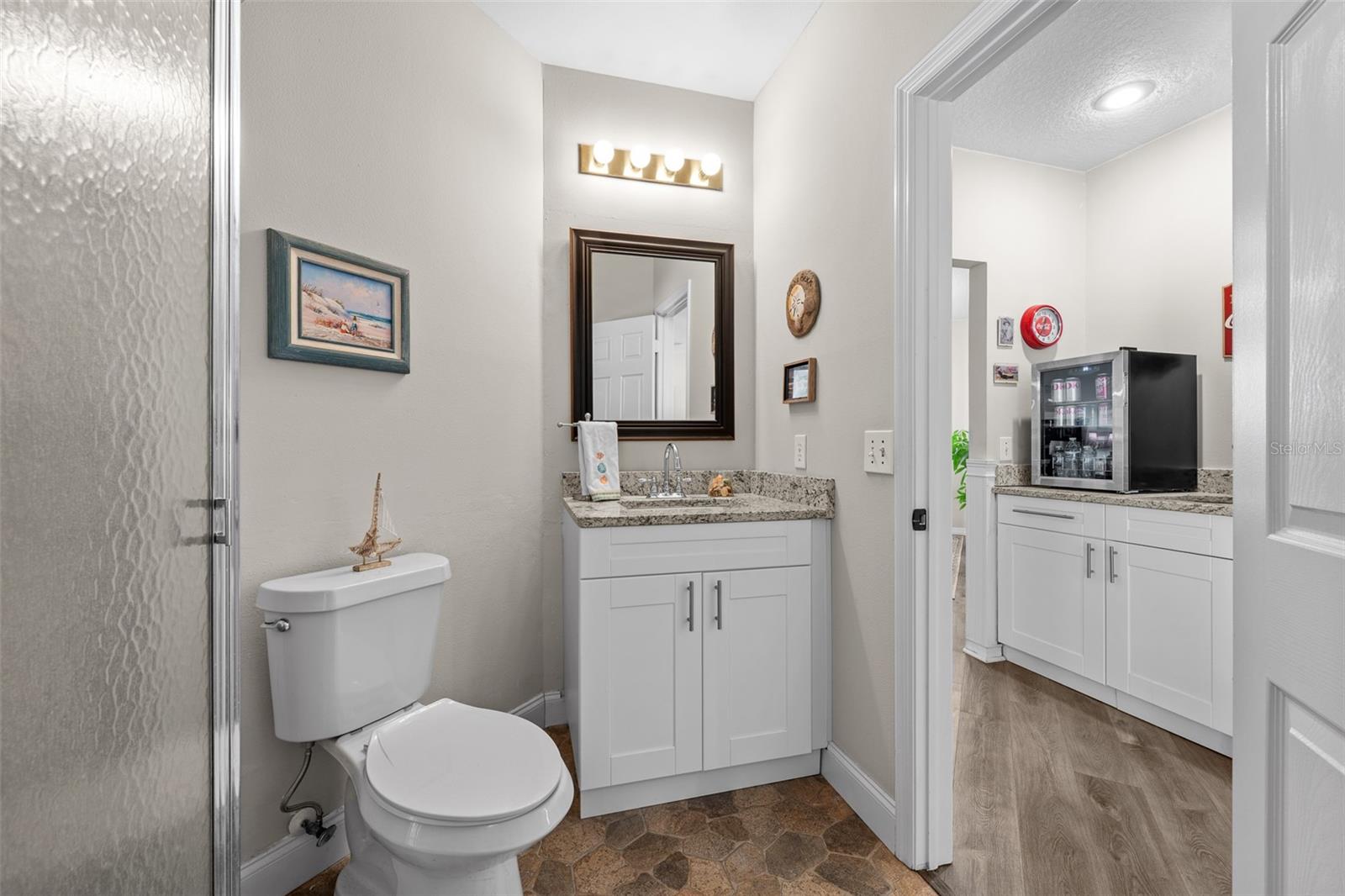 Image 25 of 48 For 15612 Indian Queen Drive