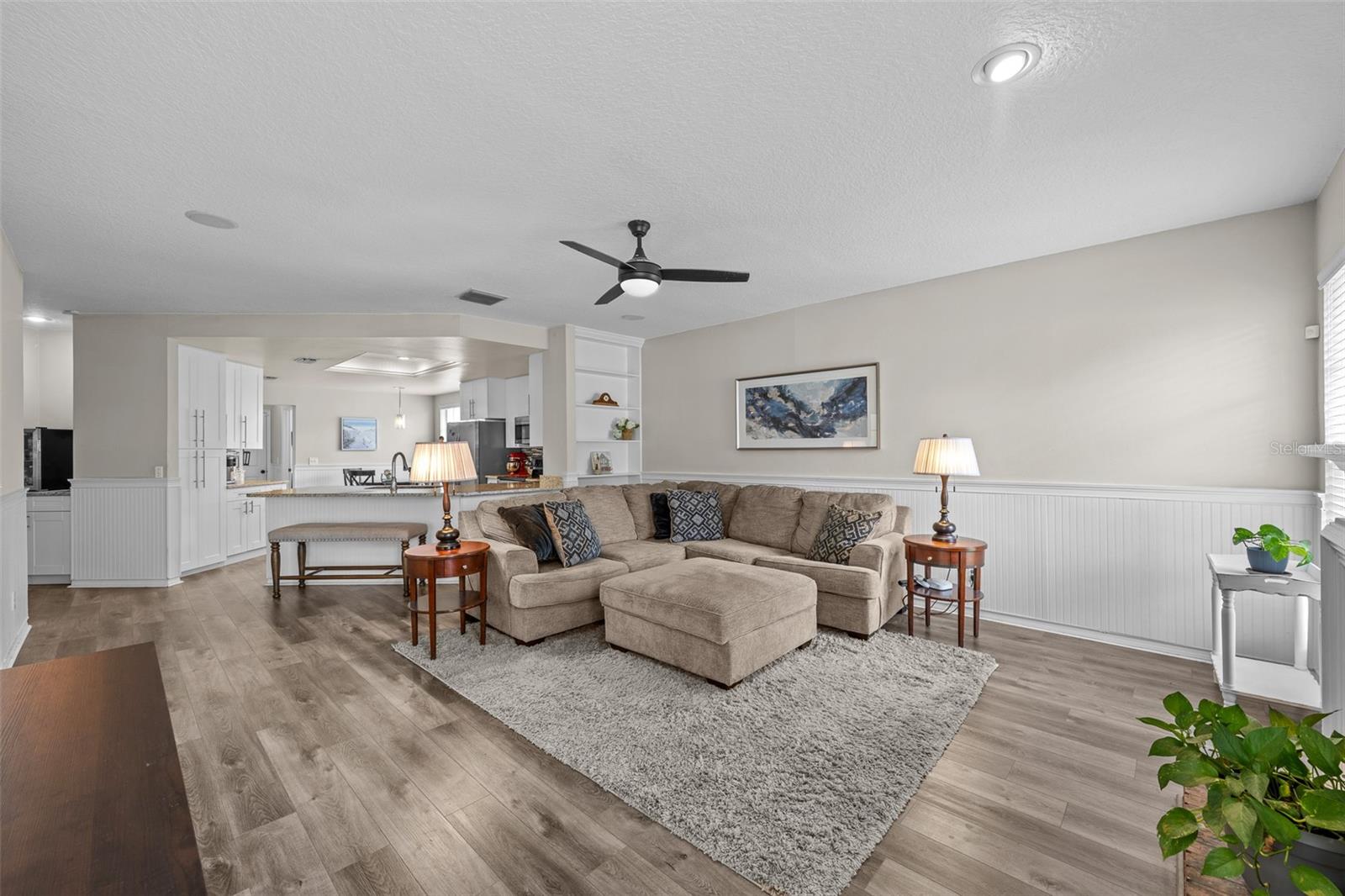 Image 3 of 48 For 15612 Indian Queen Drive
