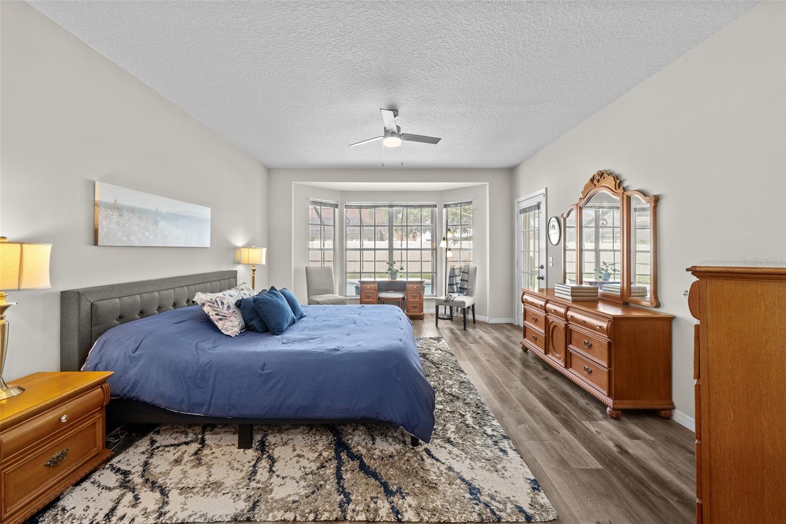Image 5 of 48 For 15612 Indian Queen Drive