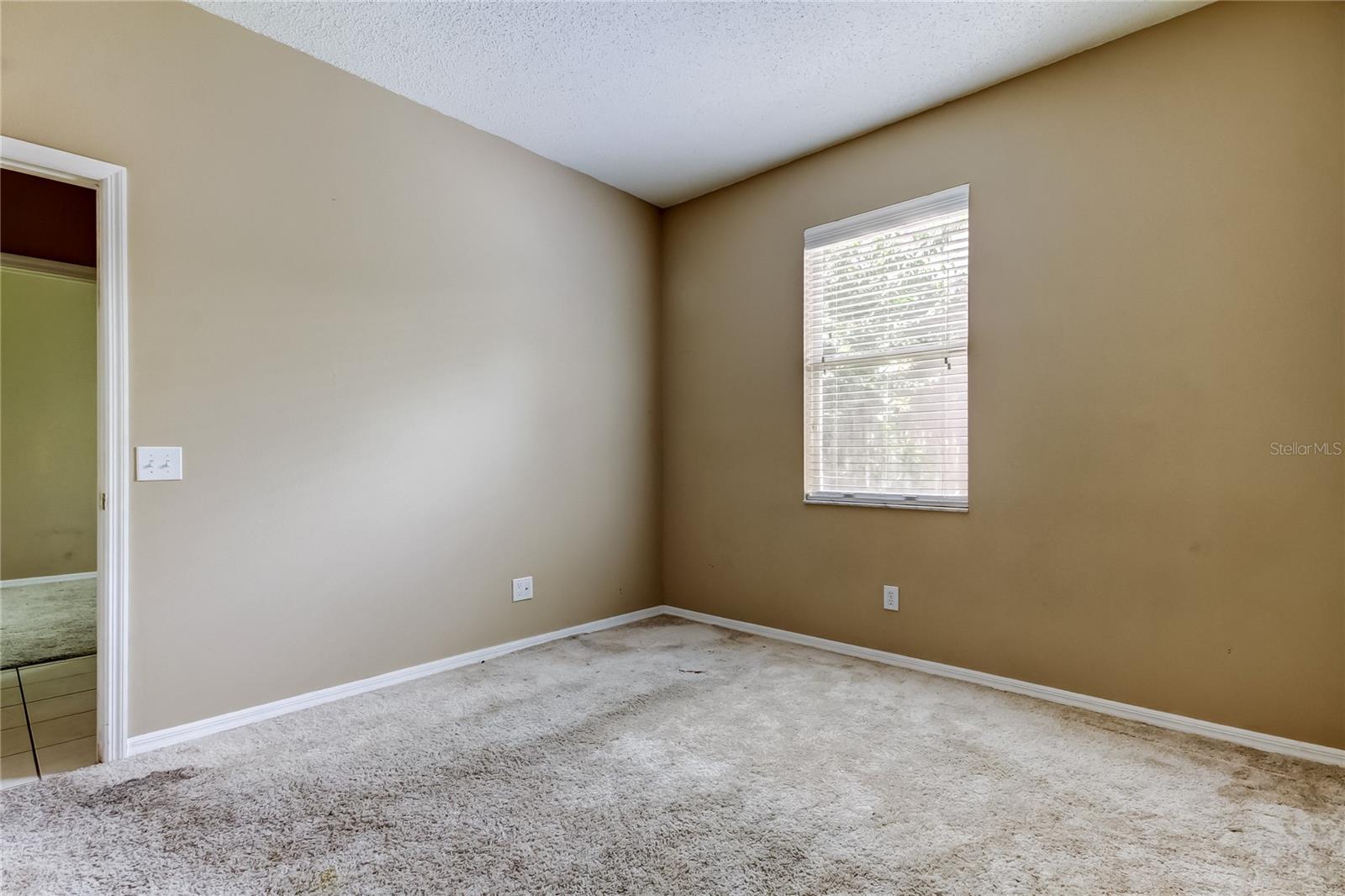 Image 27 of 60 For 10708 Northridge Court