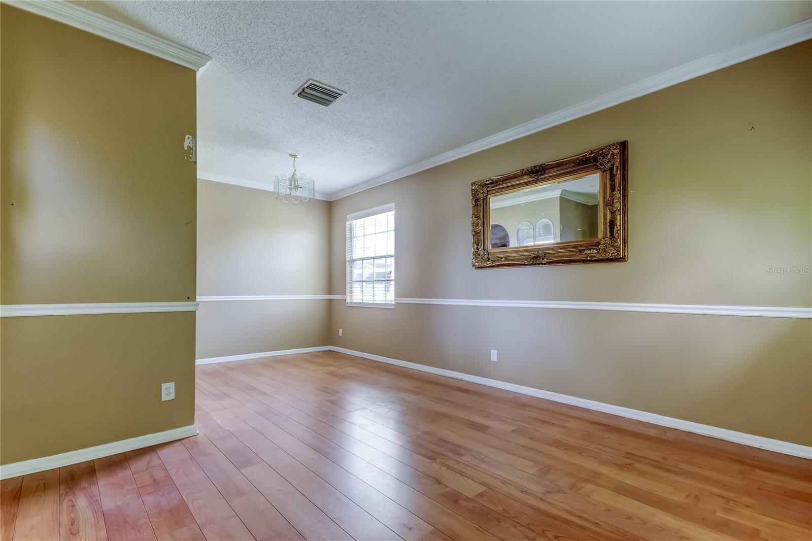 Image 5 of 60 For 10708 Northridge Court
