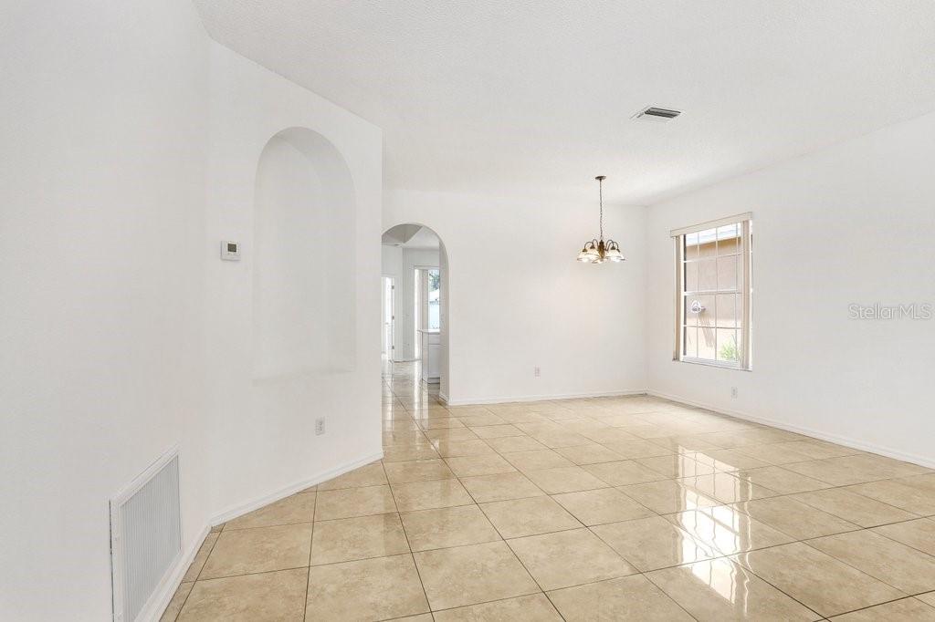 Image 4 of 29 For 930 Grand Canyon Drive