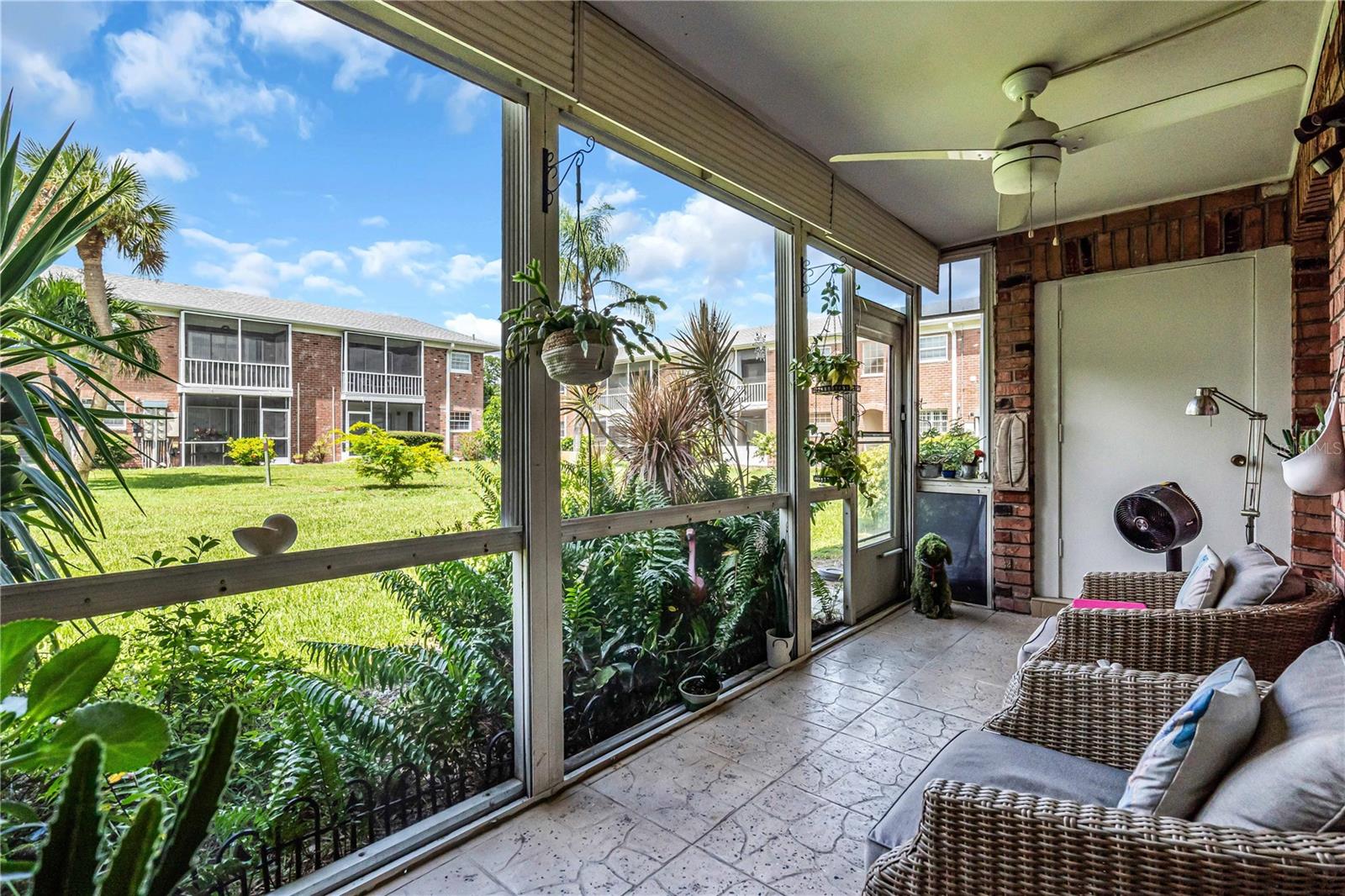 Image 18 of 27 For 3847 35th Way S 105