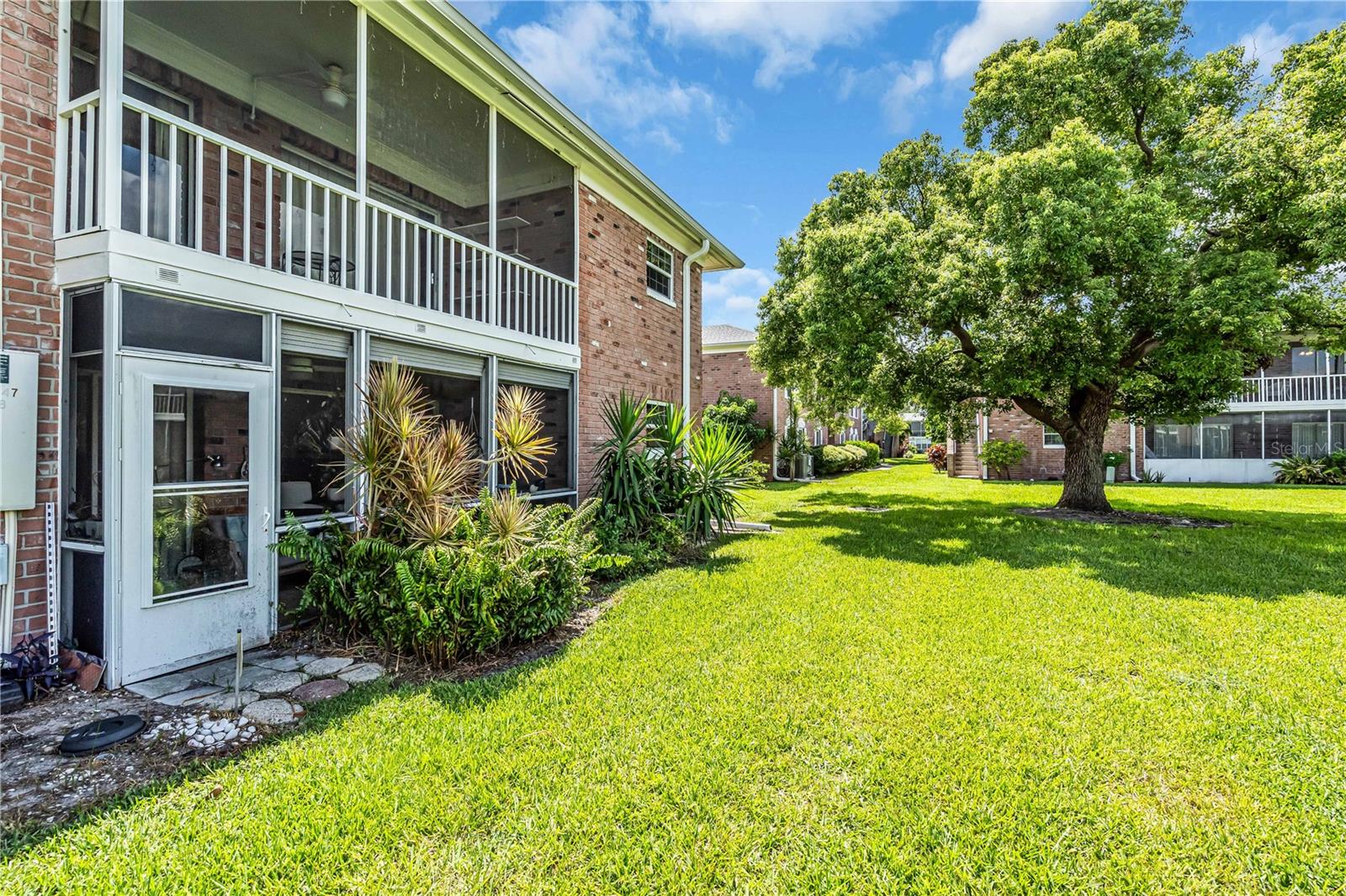 Image 19 of 27 For 3847 35th Way S 105