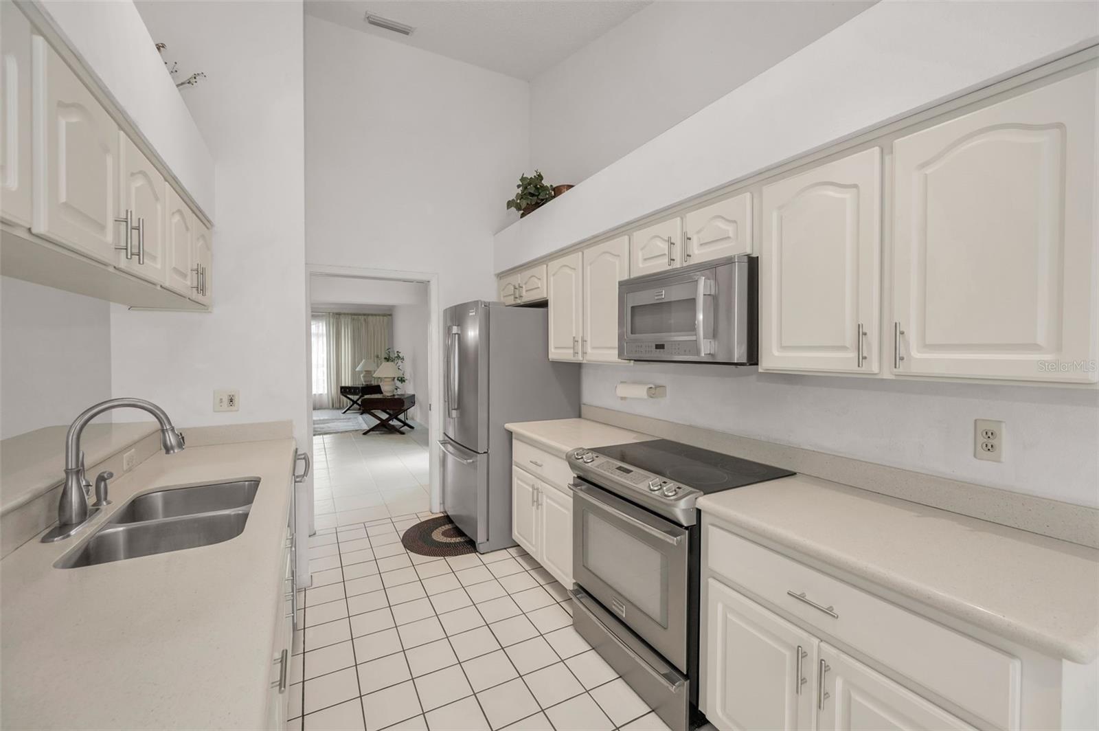 Image 16 of 80 For 2796 Challenger Drive