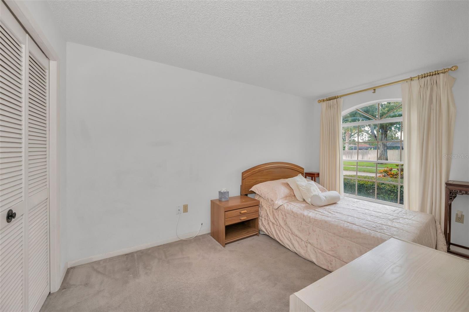 Image 34 of 80 For 2796 Challenger Drive