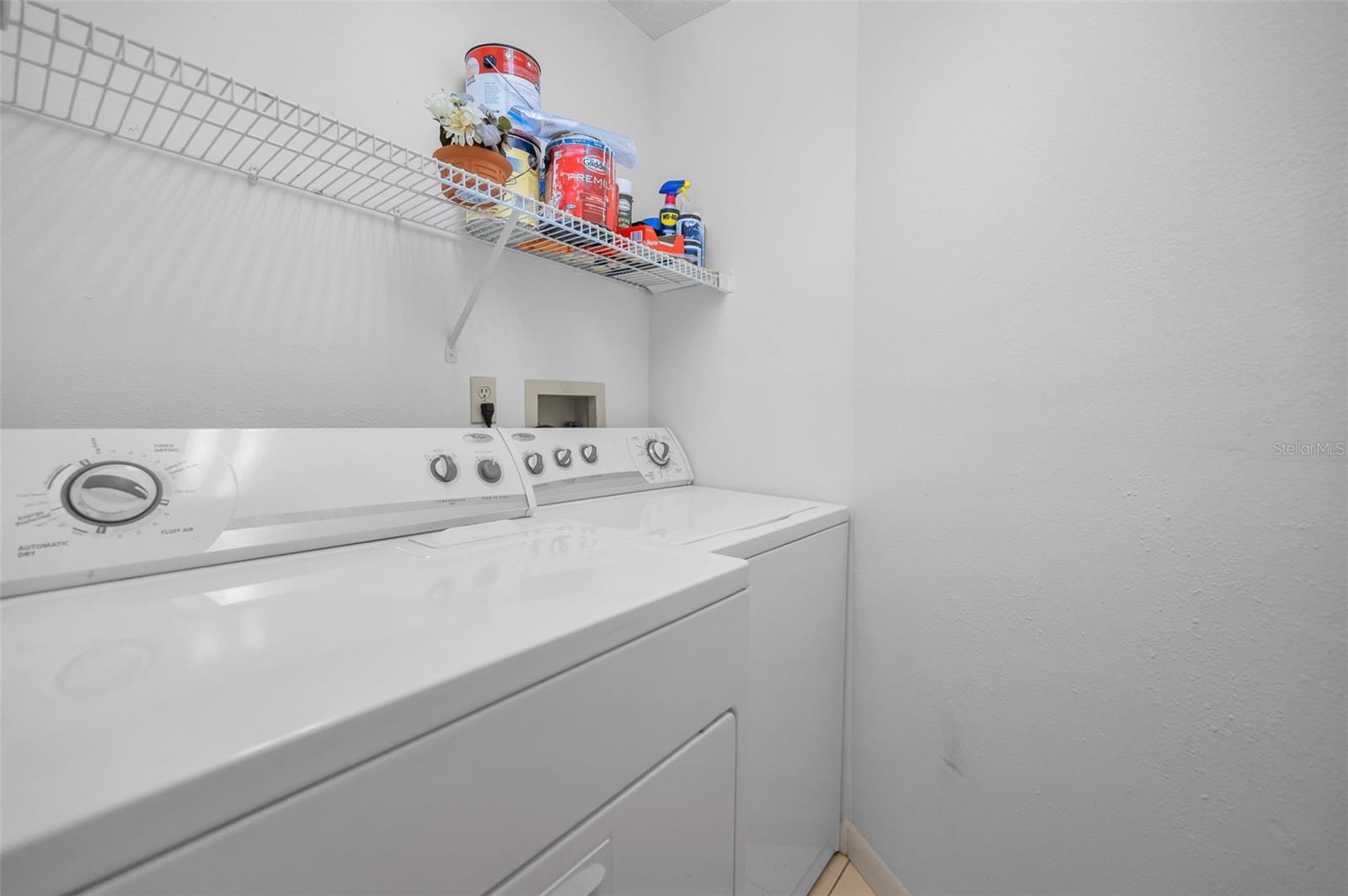 Image 38 of 80 For 2796 Challenger Drive