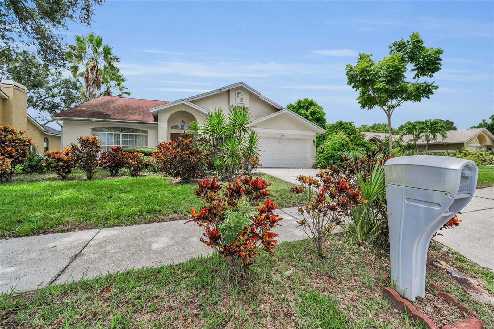 Image 5 of 80 For 2796 Challenger Drive