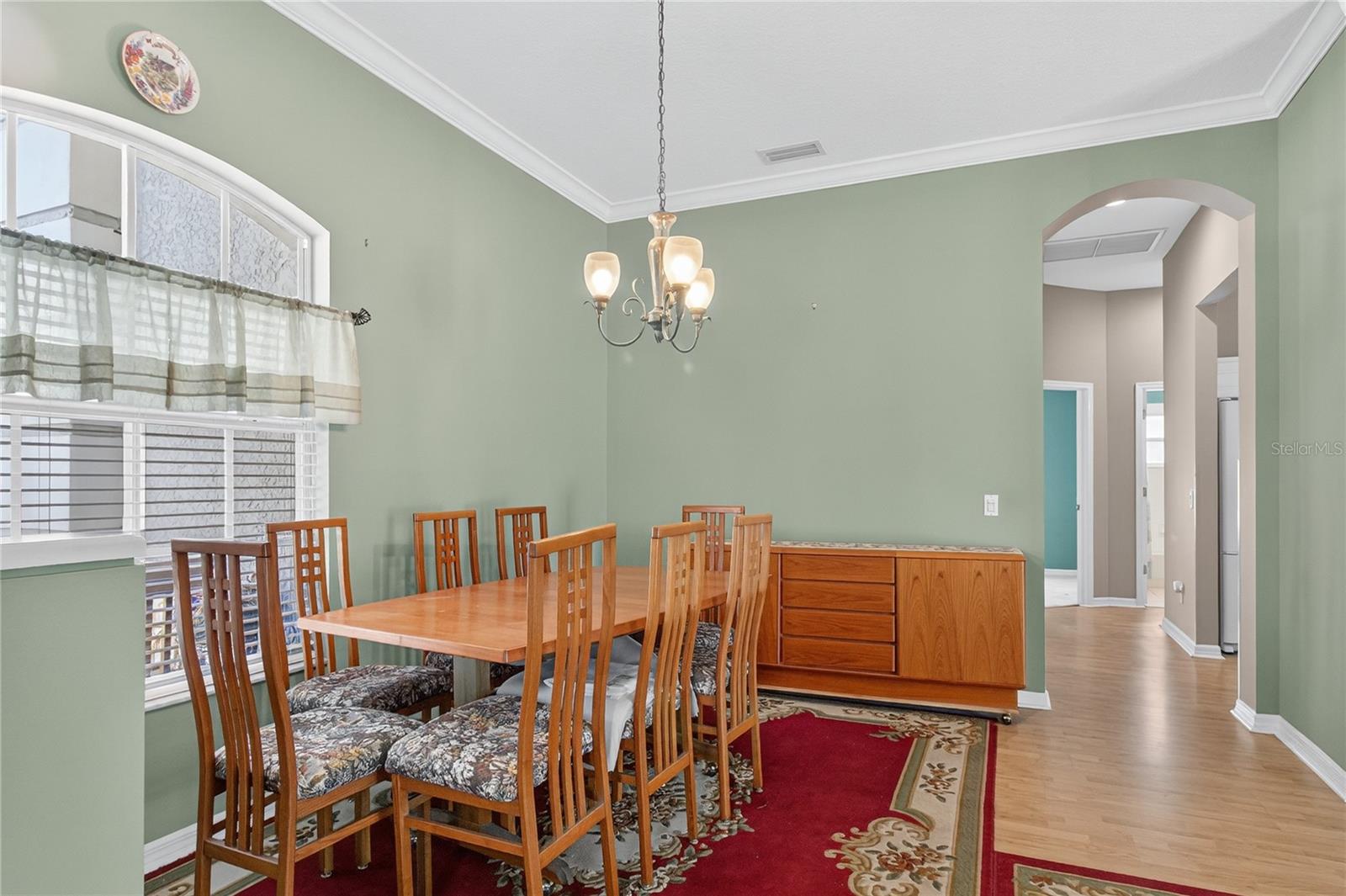 Image 5 of 37 For 488 Bridle Path Way