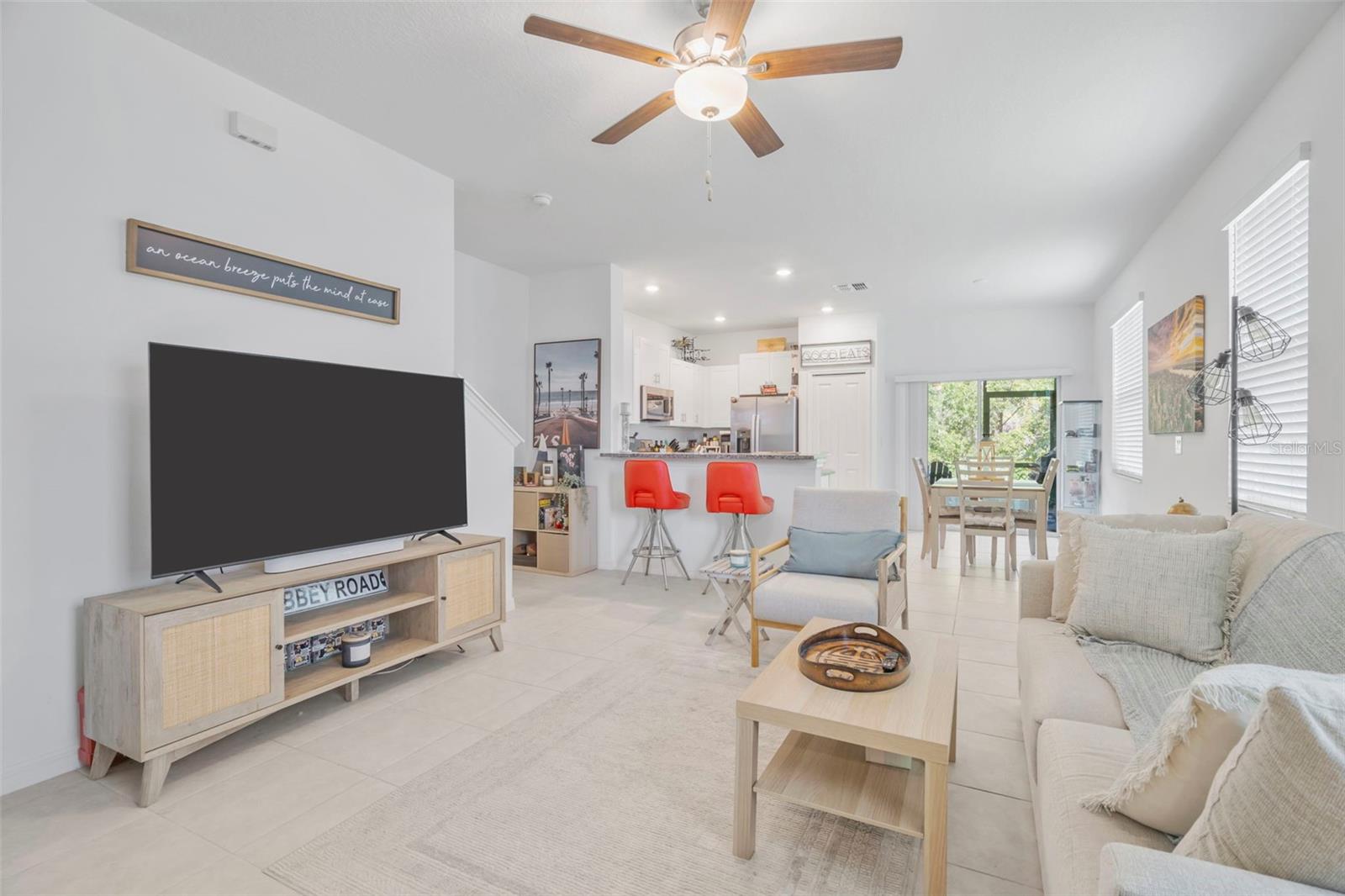 Image 9 of 40 For 6033 Acara Lane