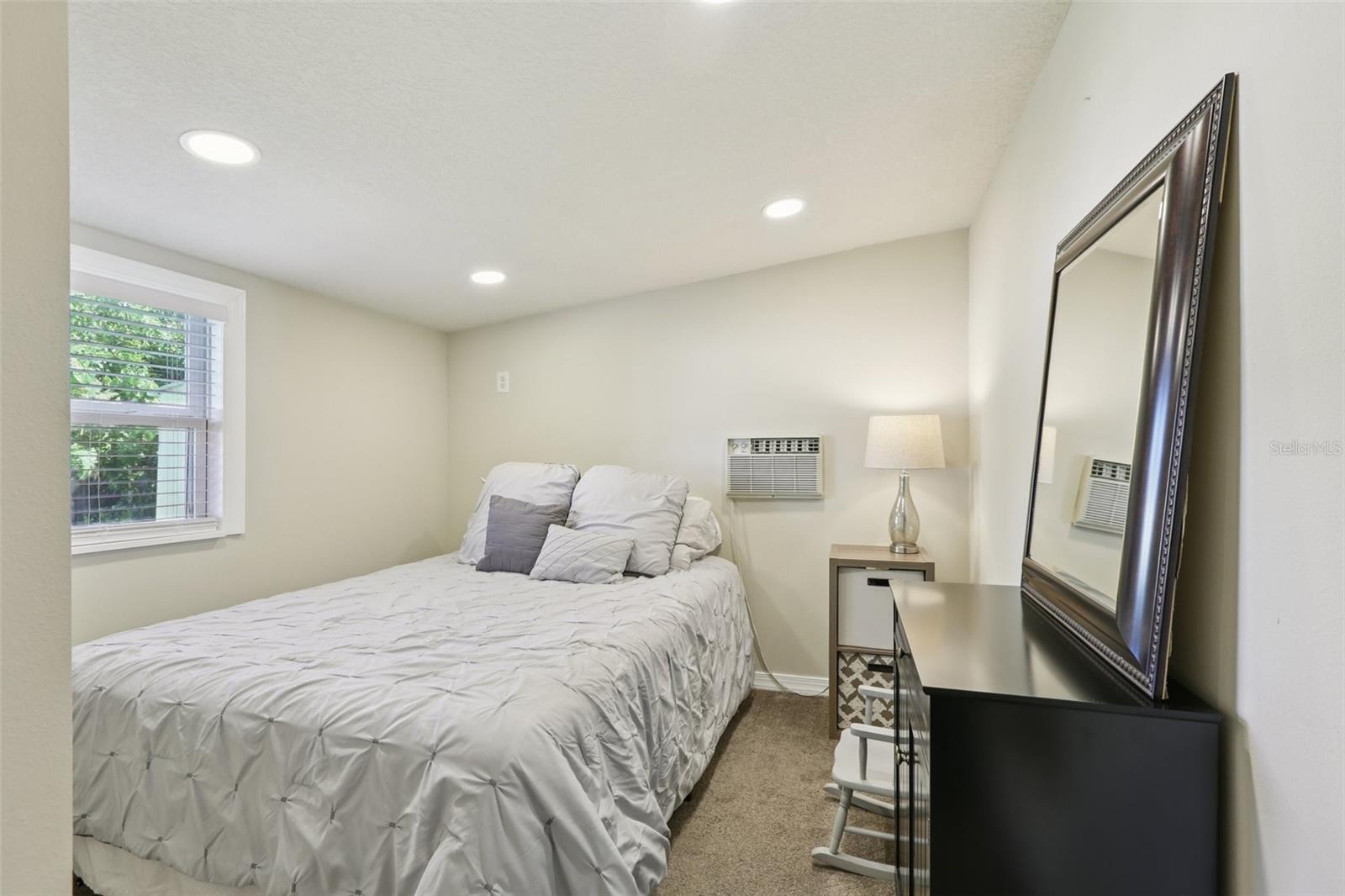 Image 13 of 32 For 7241 13th Street N