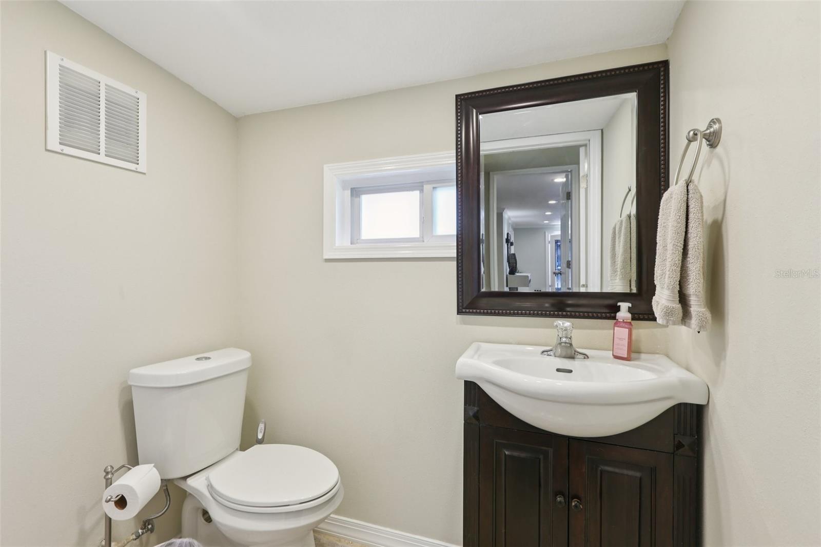 Image 15 of 32 For 7241 13th Street N
