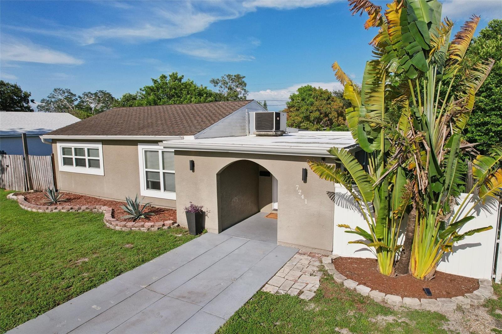 Image 27 of 32 For 7241 13th Street N