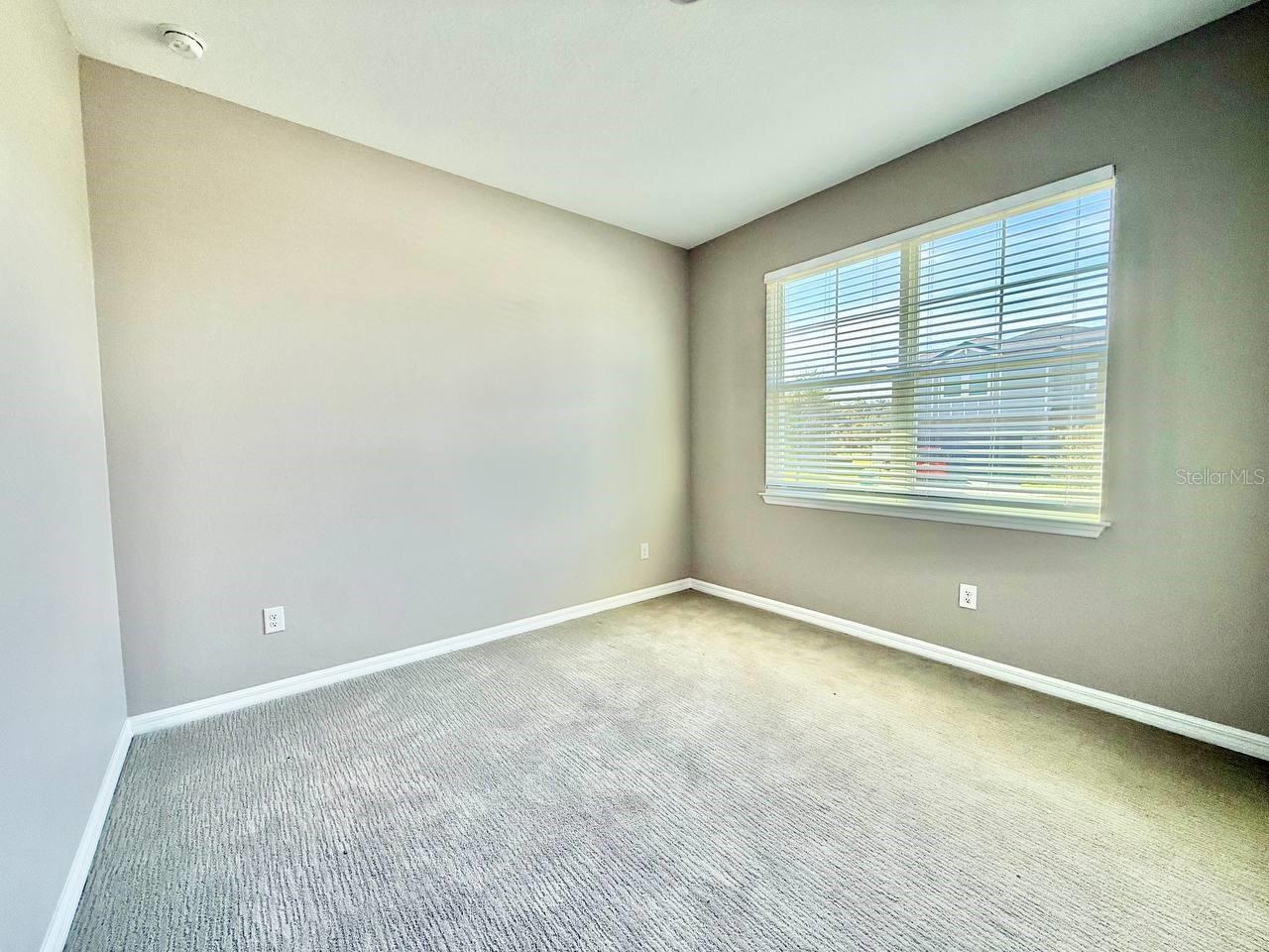 Image 27 of 43 For 34329 Evergreen Hill Court