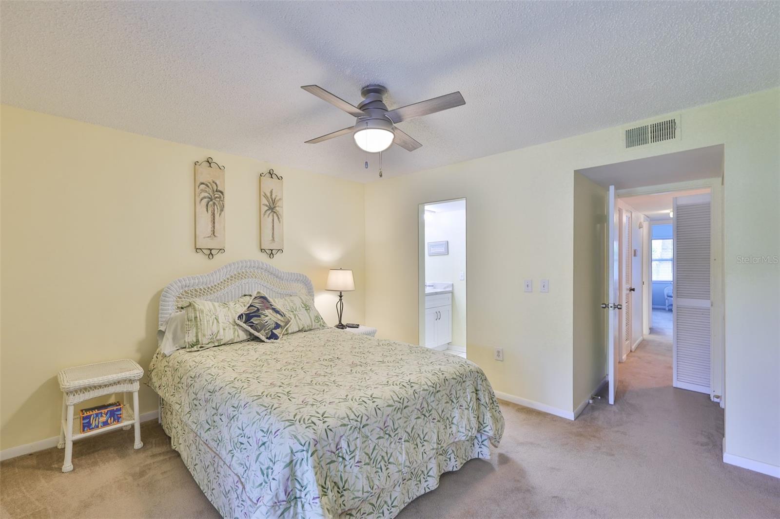 Image 16 of 33 For 1028 Apollo Beach Boulevard 8