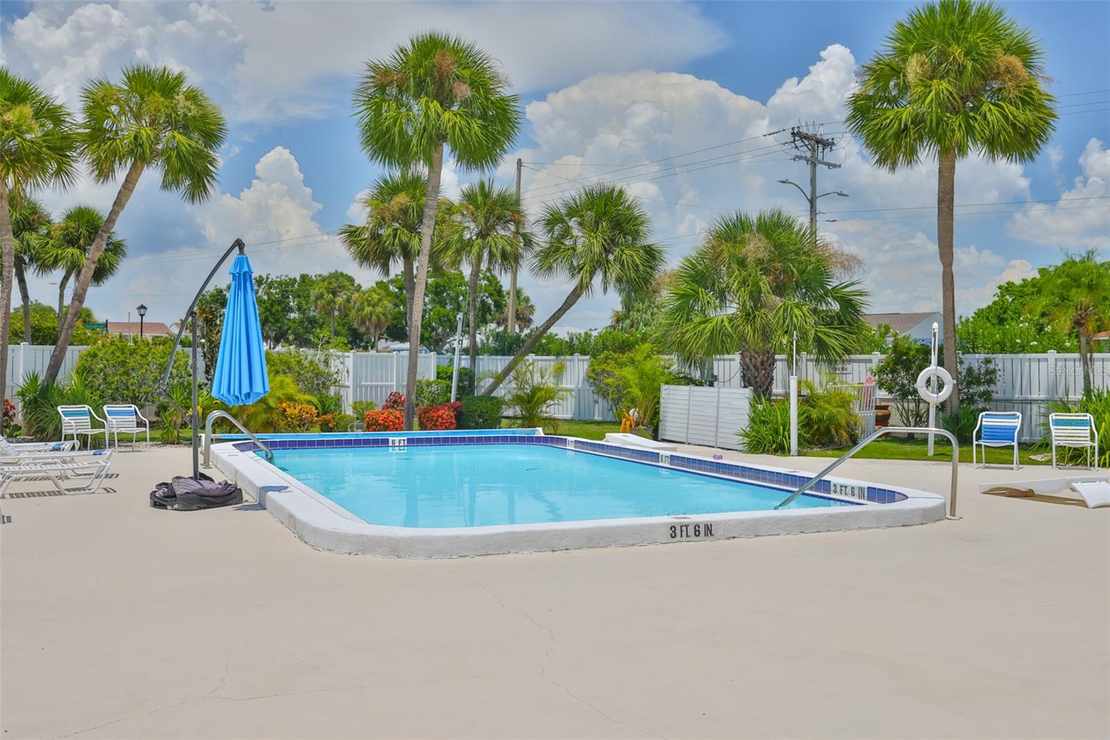 Image 29 of 33 For 1028 Apollo Beach Boulevard 8