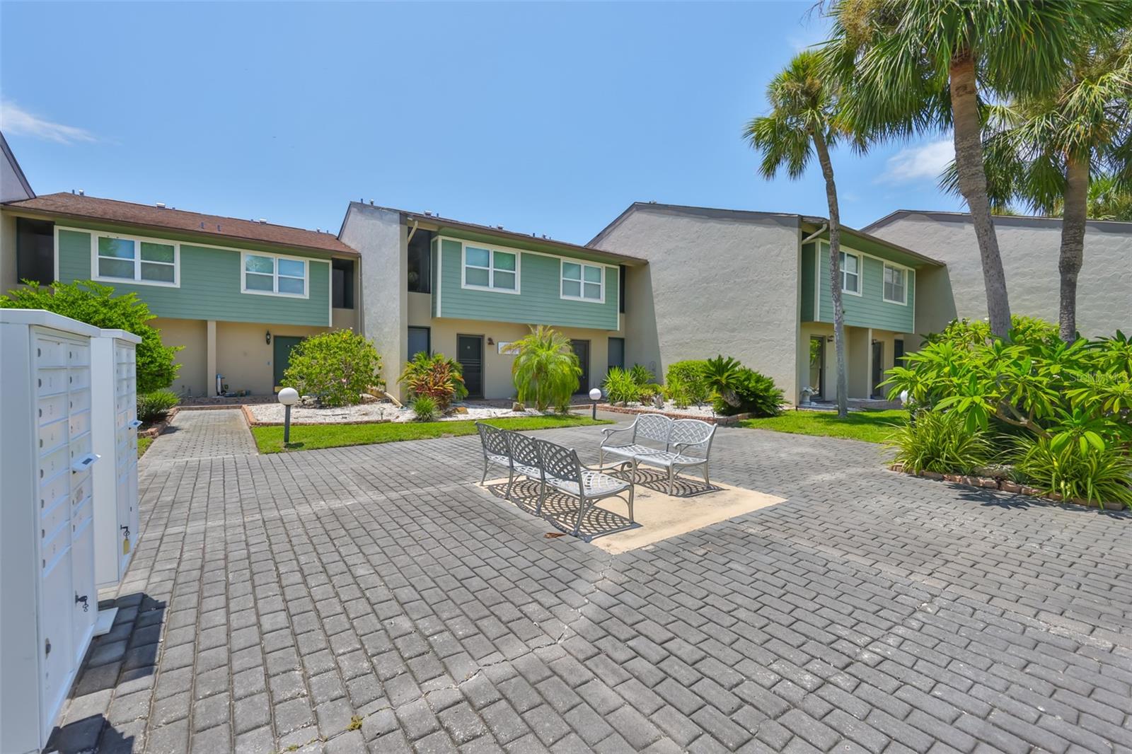 Image 3 of 33 For 1028 Apollo Beach Boulevard 8