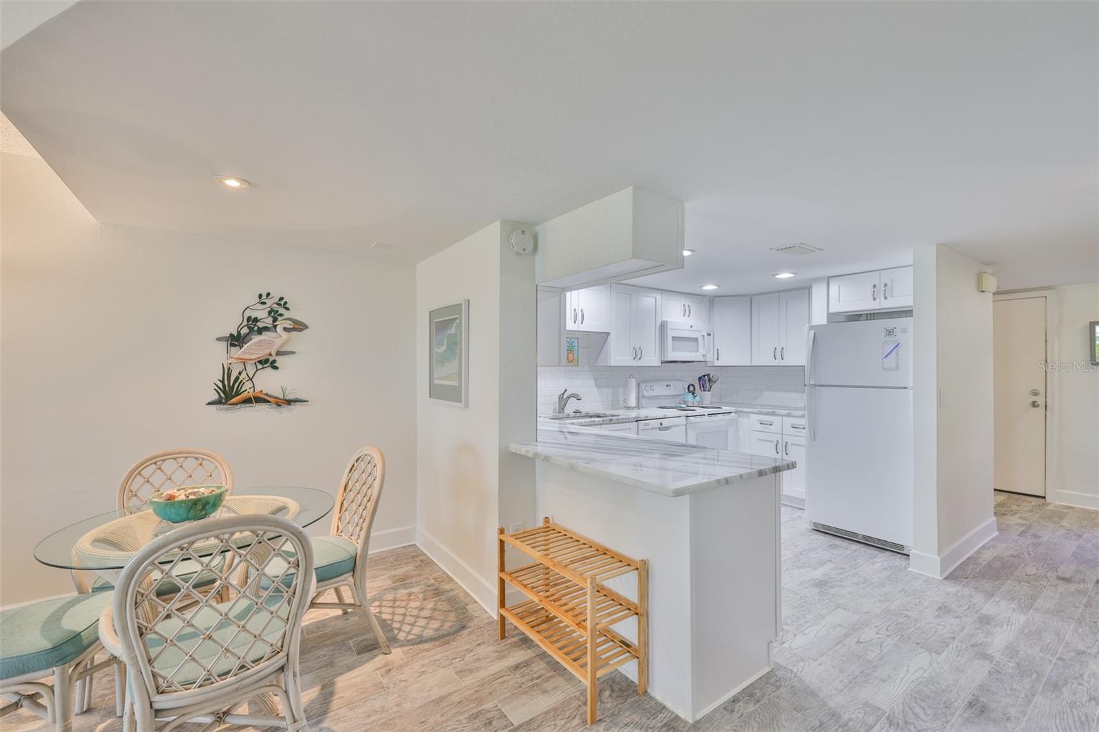 Image 9 of 33 For 1028 Apollo Beach Boulevard 8