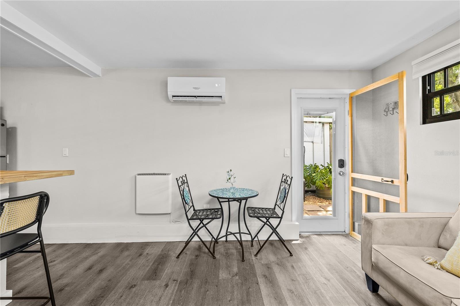 Image 9 of 21 For 2859 Dartmouth Avenue N 411 29th S