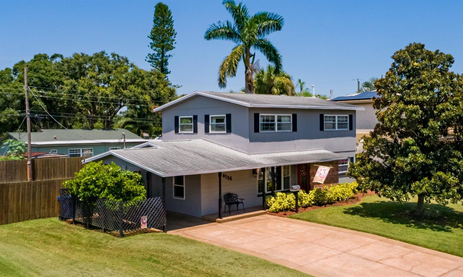 Details for 6756 19th Street N, ST PETERSBURG, FL 33702