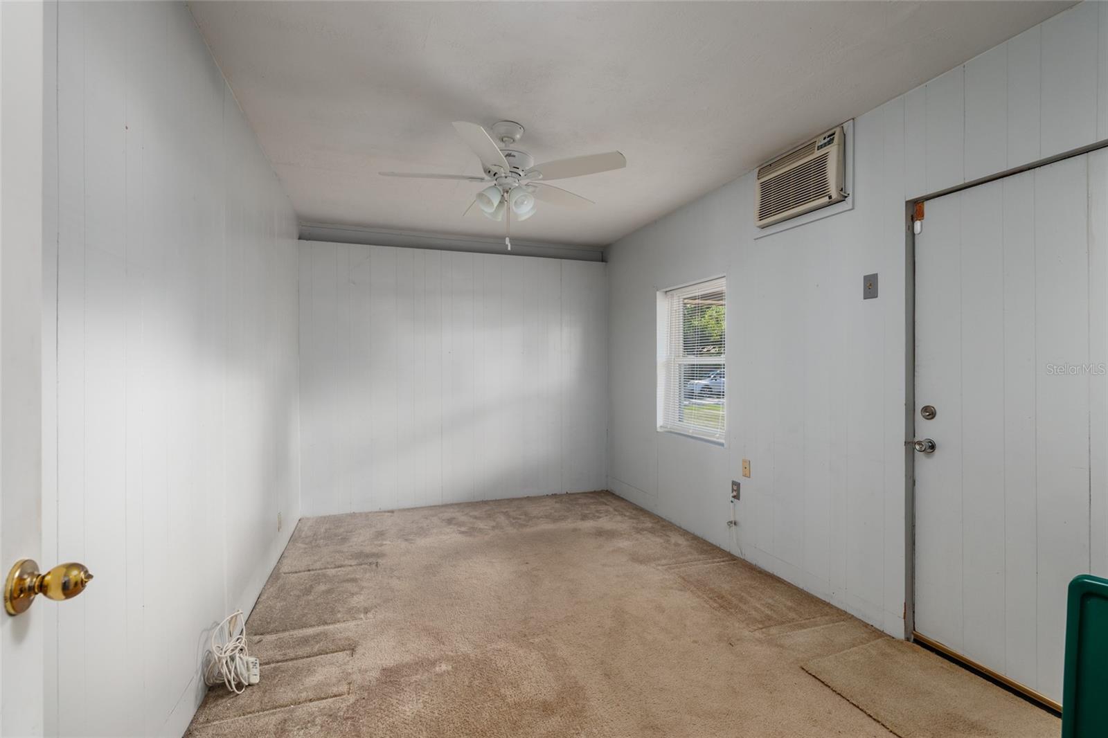 Image 17 of 45 For 6756 19th Street N