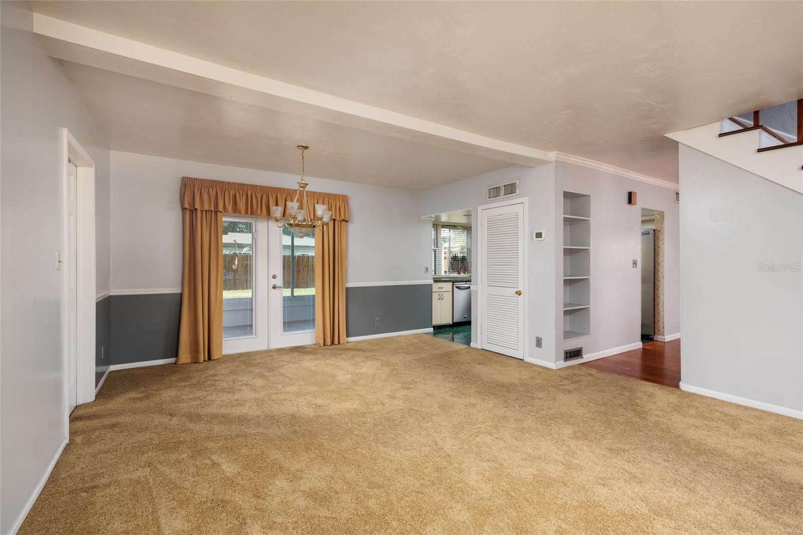Image 9 of 45 For 6756 19th Street N