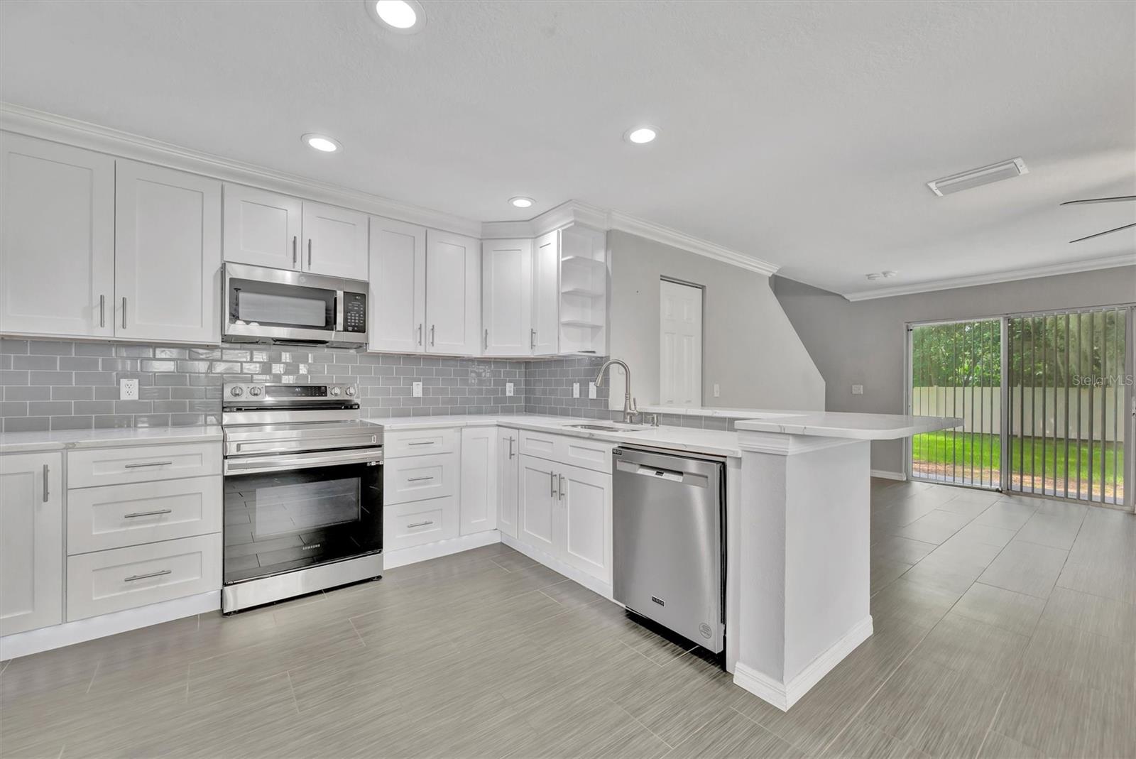 Image 16 of 62 For 2928 Royal Tuscan Lane