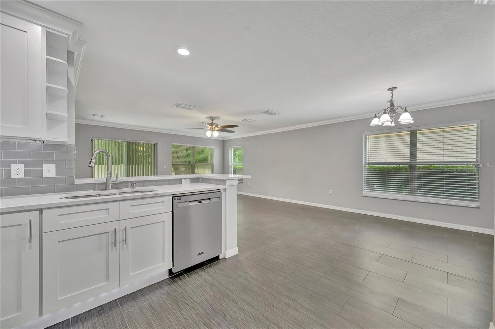 Image 21 of 62 For 2928 Royal Tuscan Lane