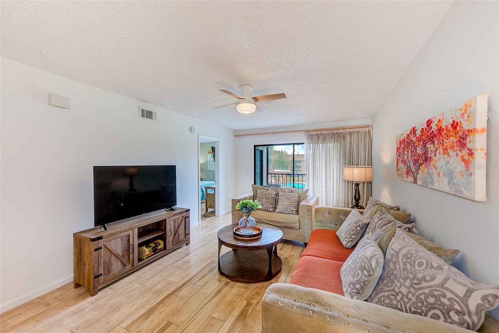 Image 10 of 35 For 12900 Vonn Road E205