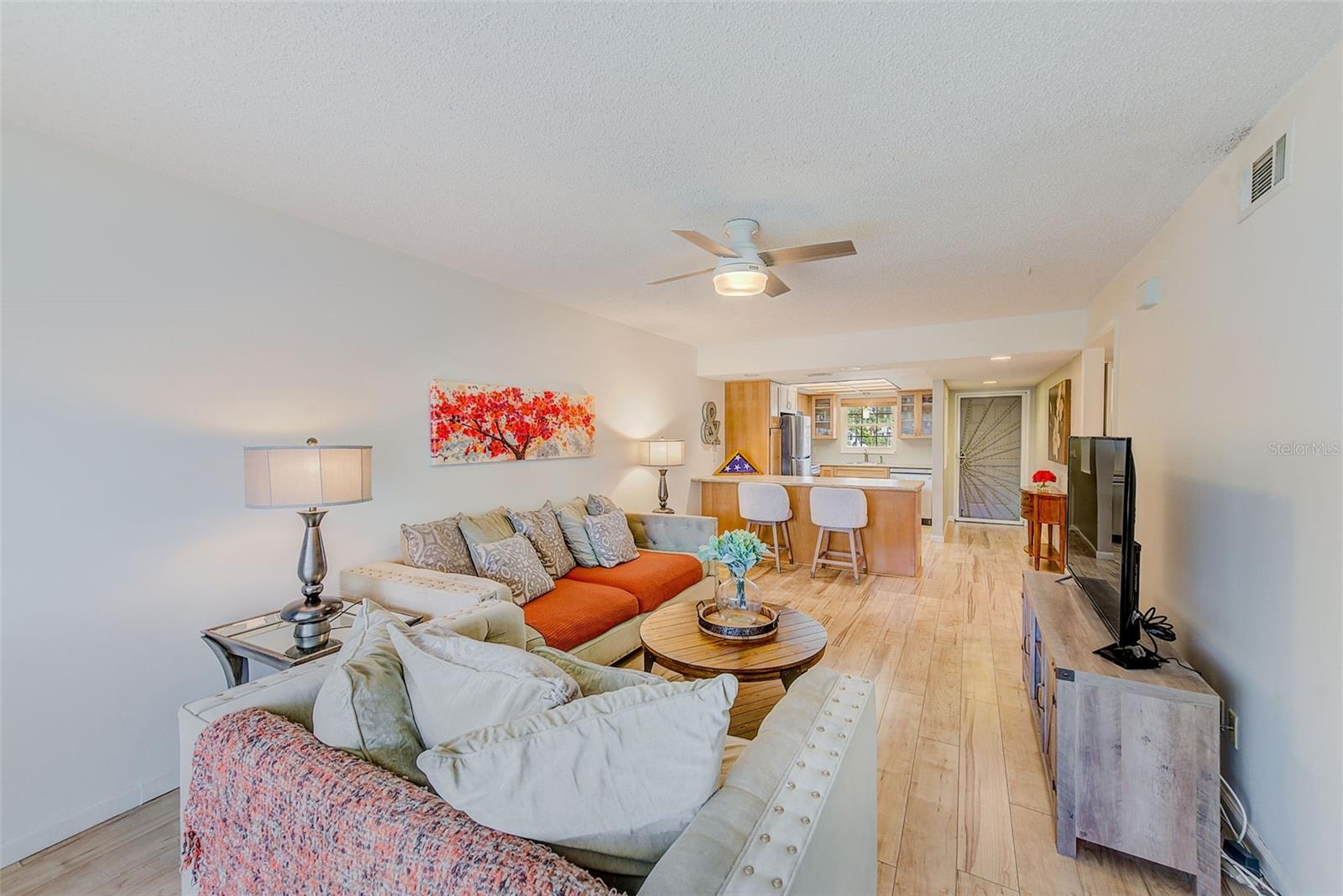 Image 11 of 35 For 12900 Vonn Road E205