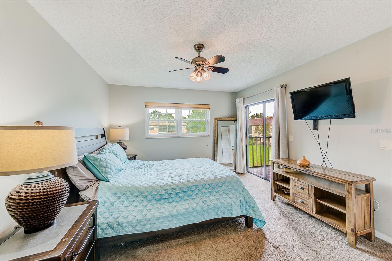 Image 14 of 35 For 12900 Vonn Road E205