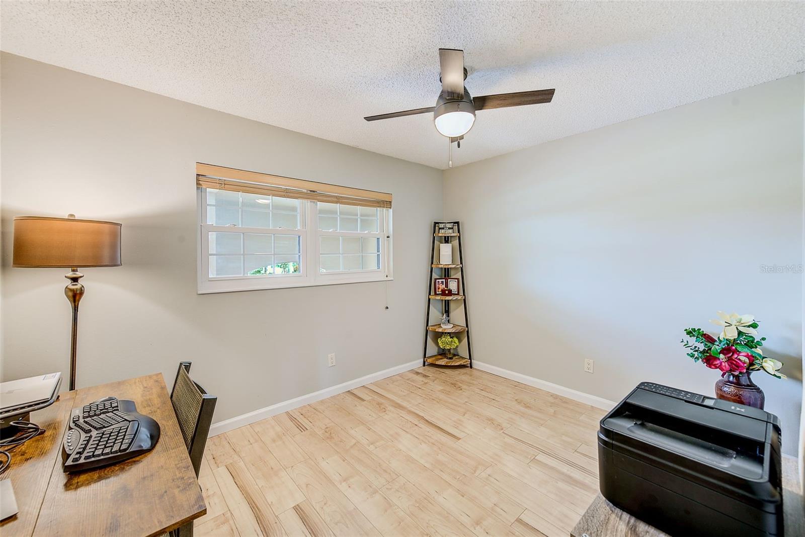 Image 18 of 35 For 12900 Vonn Road E205