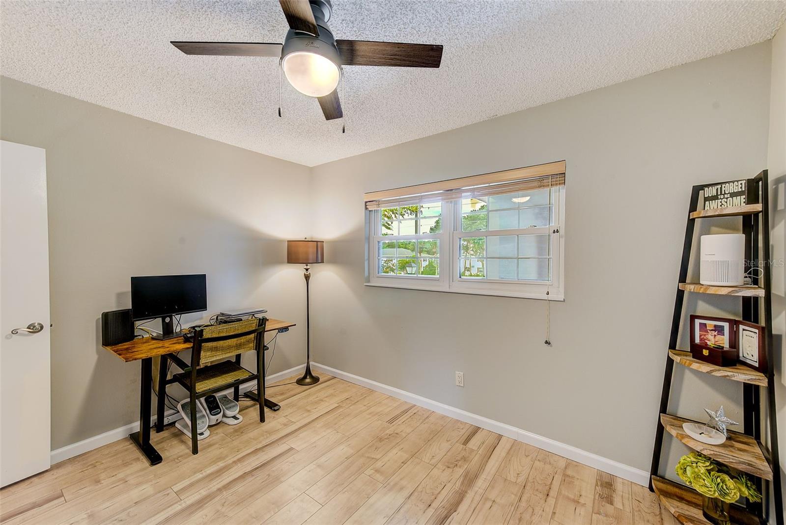 Image 19 of 35 For 12900 Vonn Road E205
