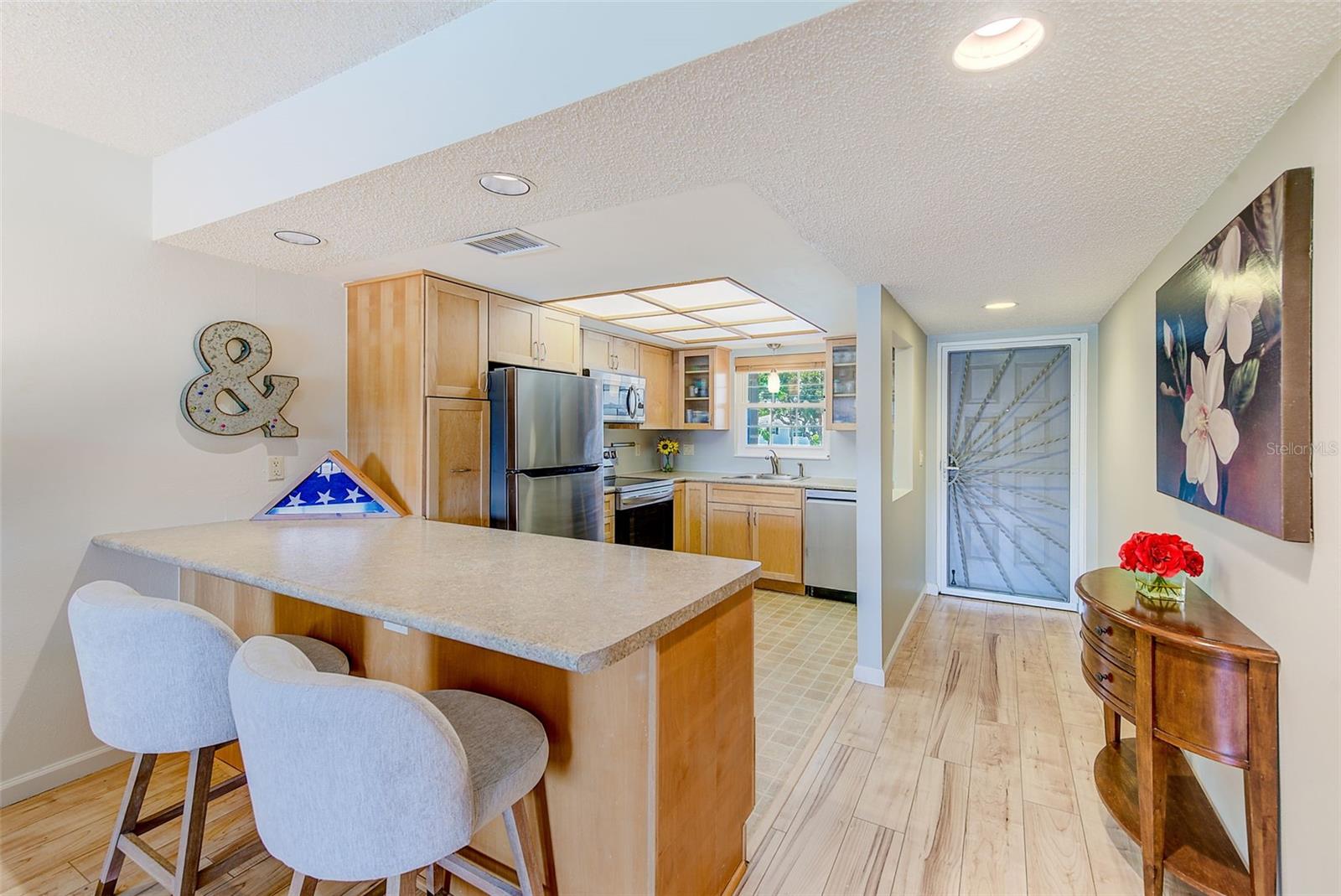 Image 2 of 35 For 12900 Vonn Road E205