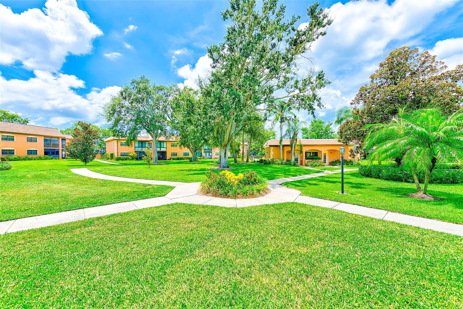 Image 29 of 35 For 12900 Vonn Road E205