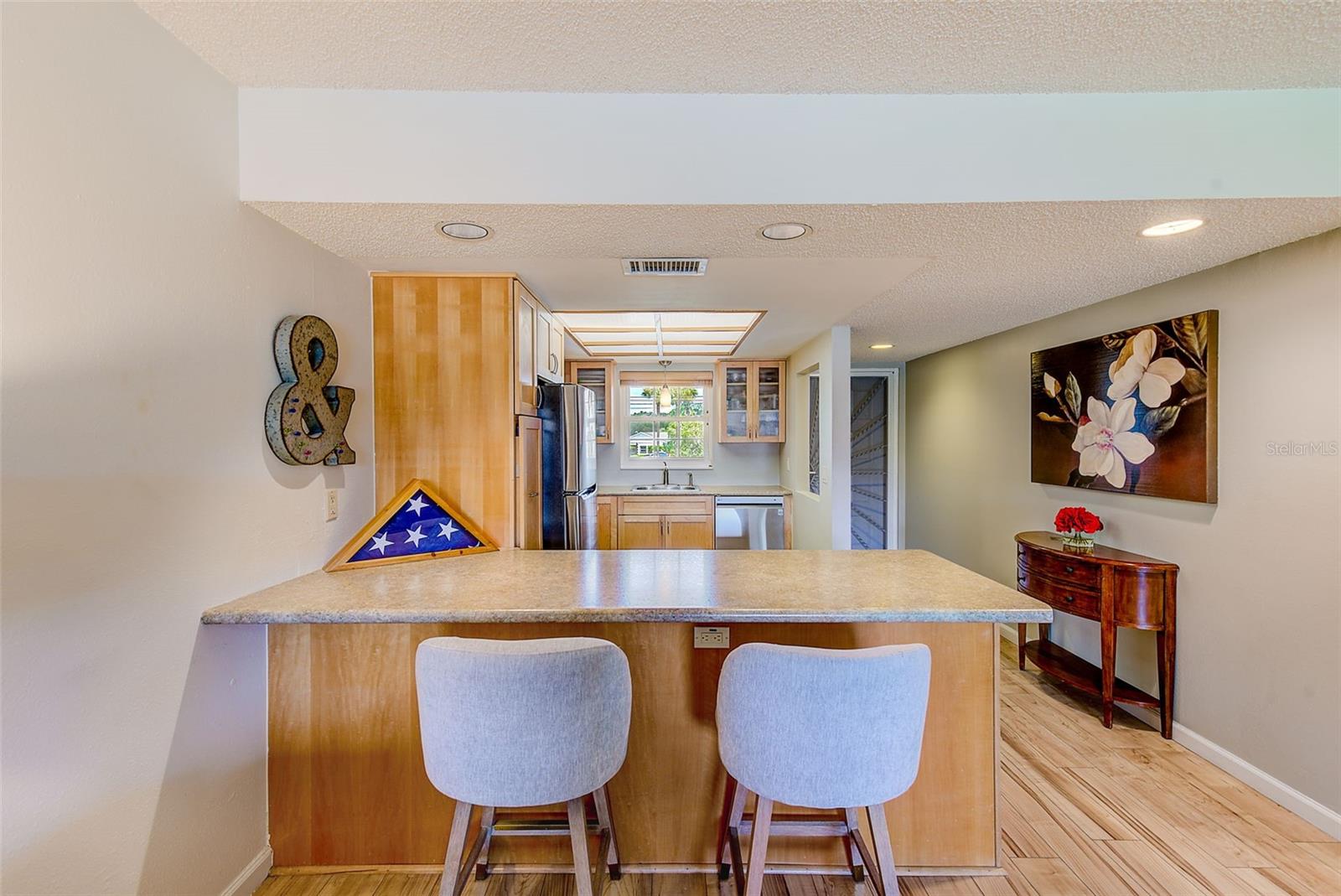 Image 4 of 35 For 12900 Vonn Road E205