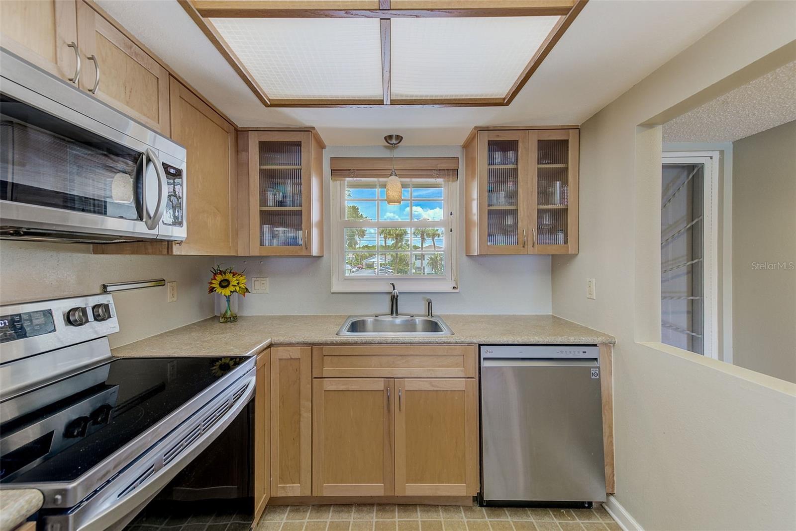 Image 7 of 35 For 12900 Vonn Road E205