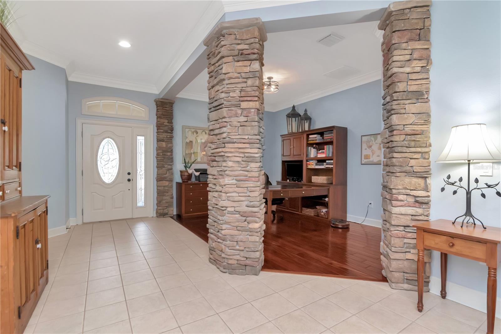 Image 11 of 99 For 7204 Derwent Glen Circle