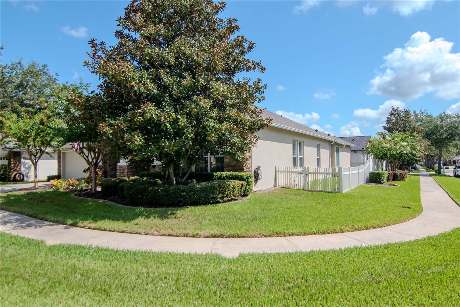 Image 53 of 99 For 7204 Derwent Glen Circle