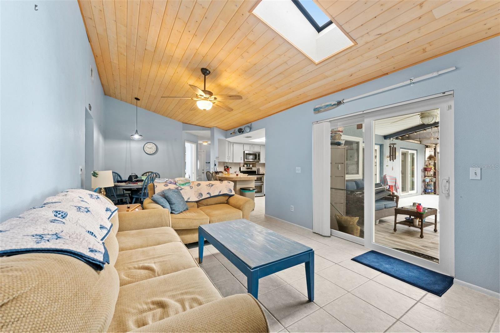 Image 13 of 41 For 7264 Staghorn Drive