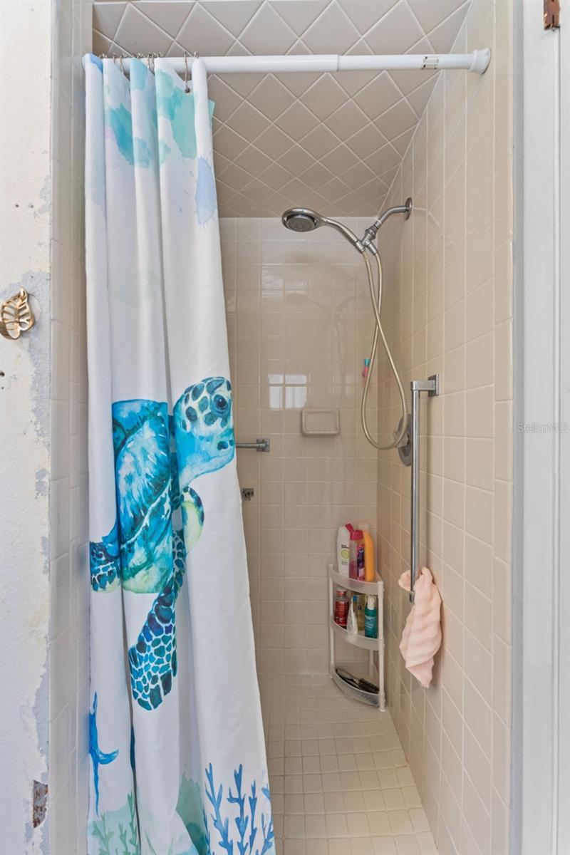 Image 22 of 41 For 7264 Staghorn Drive