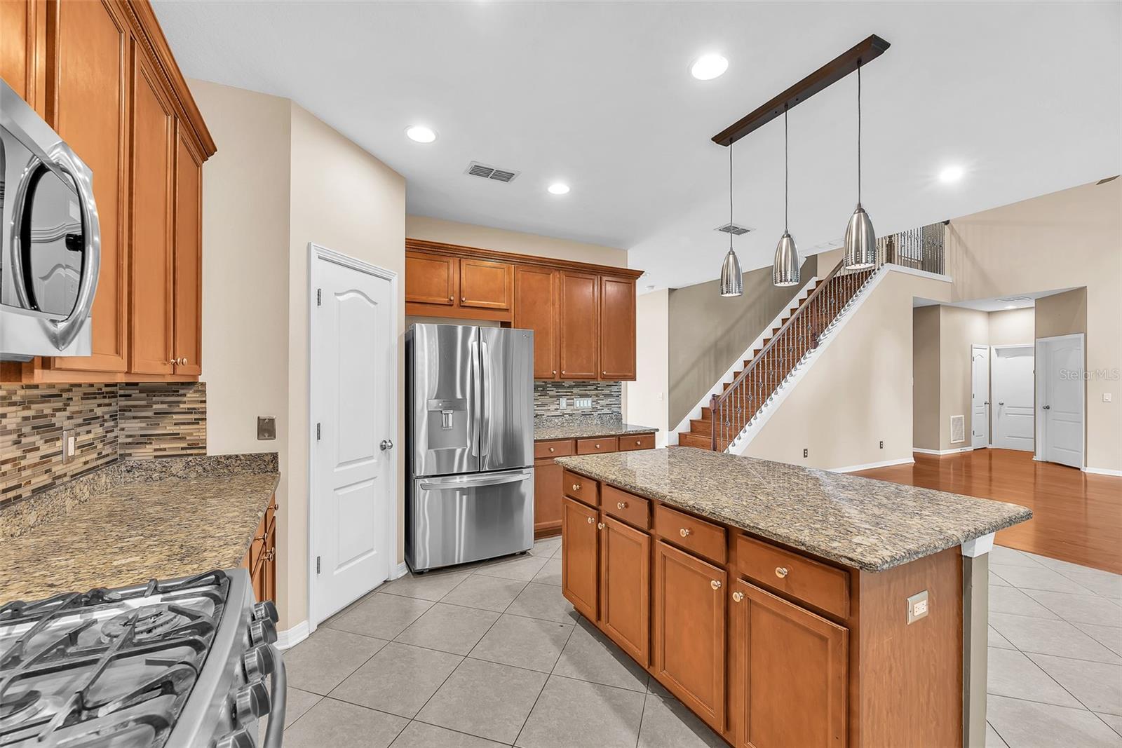 Image 10 of 39 For 2212 Valterra Vista Way