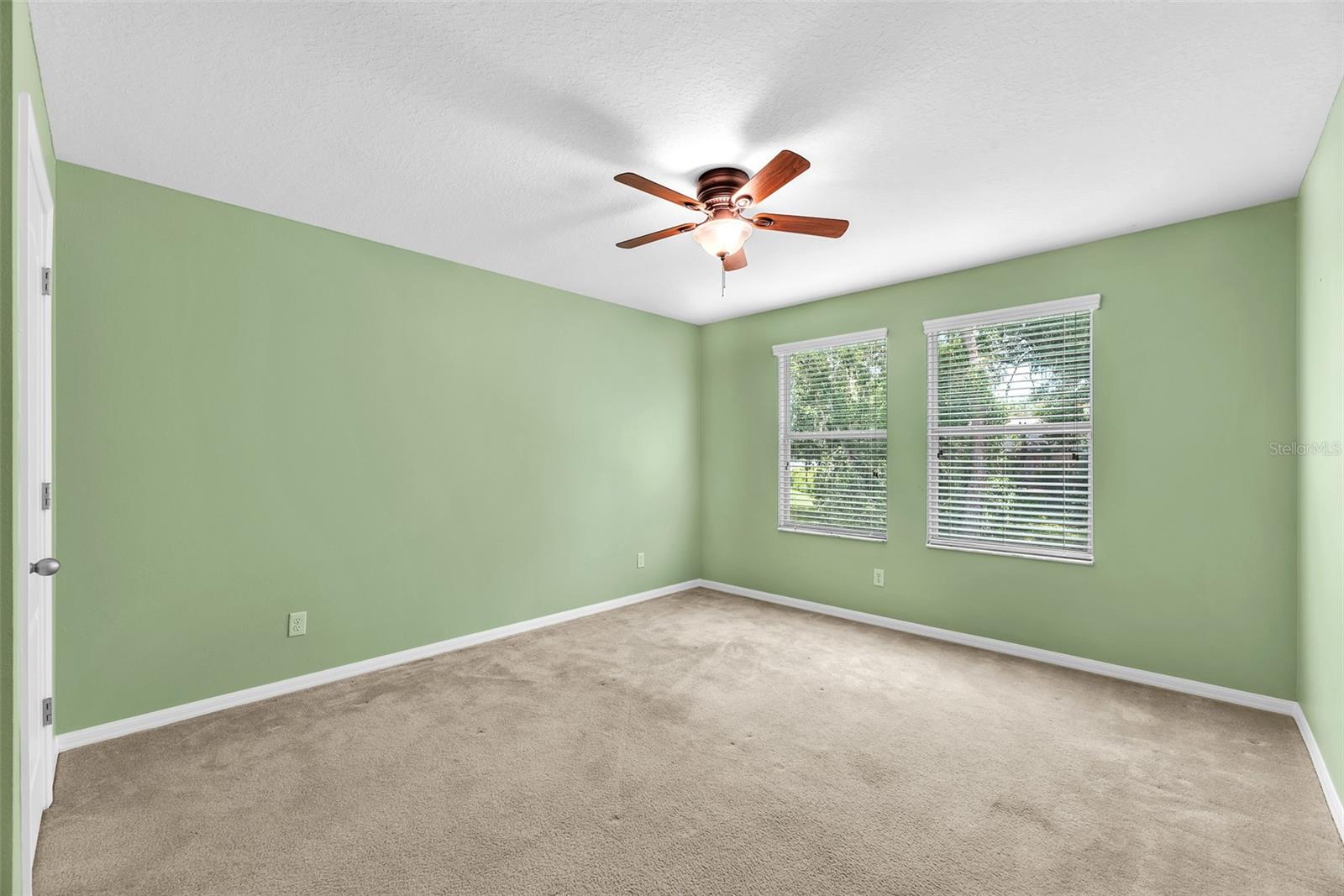 Image 24 of 39 For 2212 Valterra Vista Way