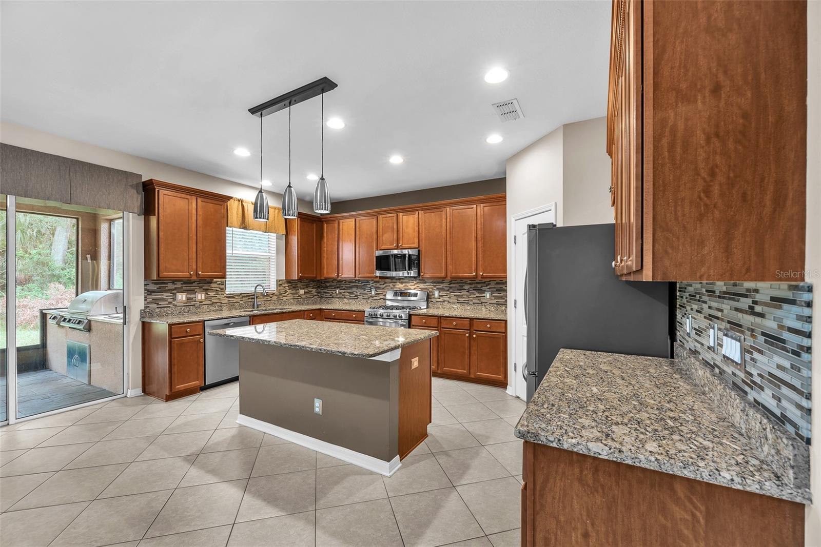Image 9 of 39 For 2212 Valterra Vista Way