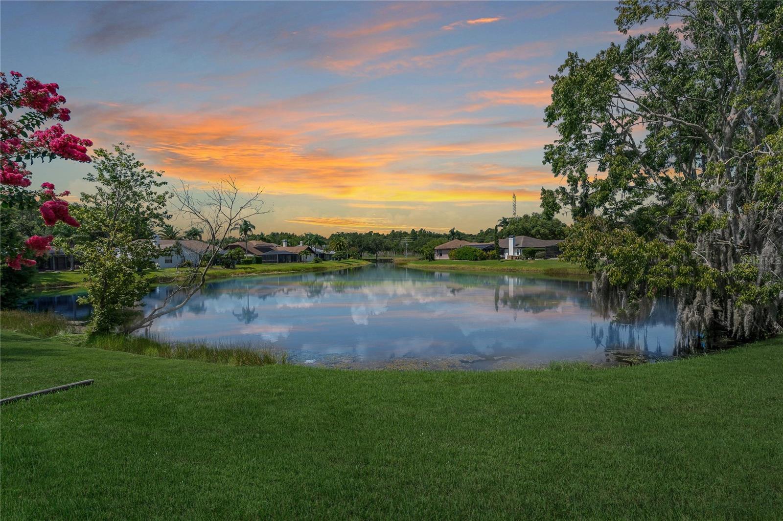 Image 4 of 61 For 778 Centerwood Drive